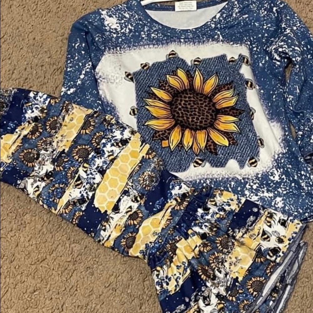 Boutique Sunflower Bell pants set